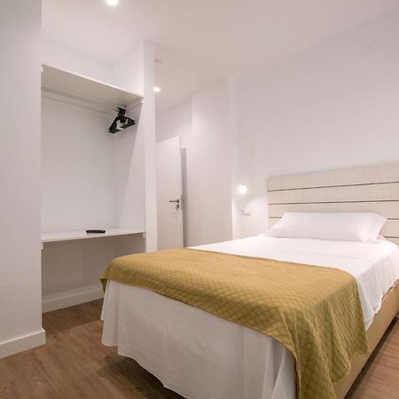Hostal Beach Santa Pola Exterior photo